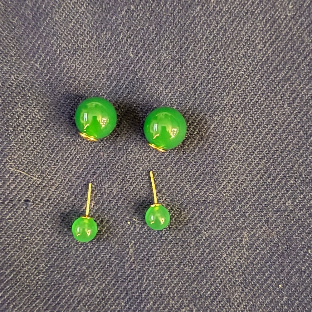 EUC Elegant Jade Stud Earrings - Picture 2 of 4